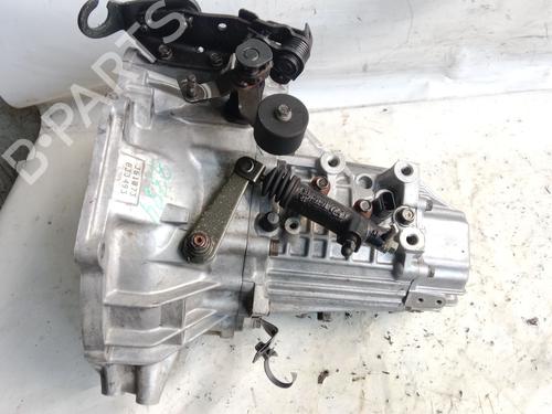 Gearbox HYUNDAI ELANTRA III Saloon (XD) 1.6 | BP30578263M3
