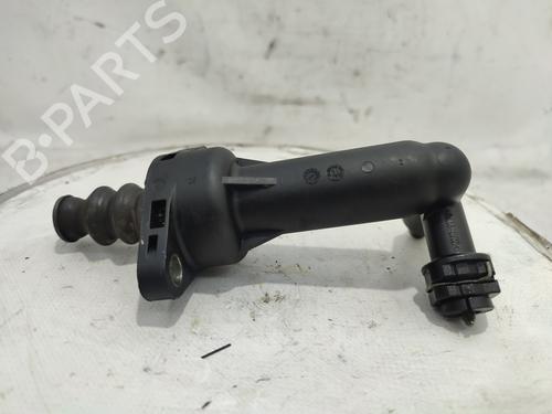 Clutch slave cylinder SKODA FABIA I (6Y2) 1.4 TDI | BP21780243M113 