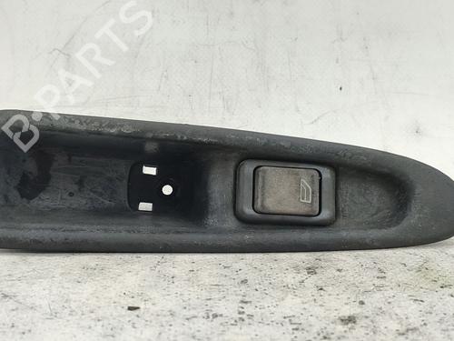 Used Right front window switch Right front window switch VOLVO V40 Estate (645) 1.8 (115 hp) 36161004 36161004