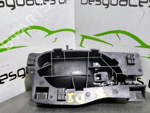 Front left interior door handle PEUGEOT 407 SW (6E_, 6D_) 2.0 HDi 135 | BP7137315I13 