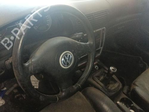 Lamp holder VW PASSAT B5.5 (3B3) 1.9 TDI | BP37427418L10 - Image 9