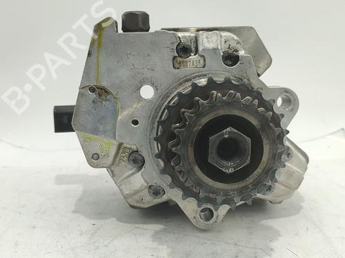 Used Injection pump BMW 5 (E60) 520 d (163 hp) 31998493