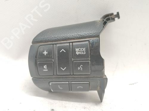Used Steering wheel controls Steering wheel controls 36994736 36994736