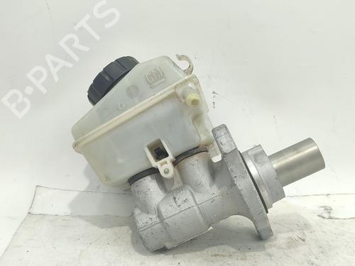 brake-master-cylinder-opel-astra-h-saloon-a04-2007-2008-2009-2010-2011-2012-2013-2014-32705203 main image