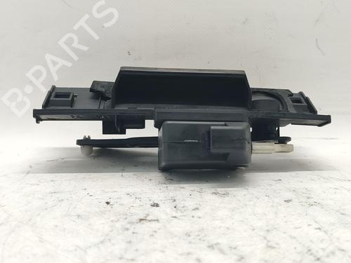 Used Tailgate handle PEUGEOT 206 Hatchback (2A/C) 1.4 i (75 hp) 30176452