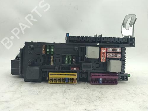 Used Fuse box MERCEDES-BENZ E-CLASS (W212) E 200 CDI / BlueTEC (212.005, 212.006) (136 hp) 30686286