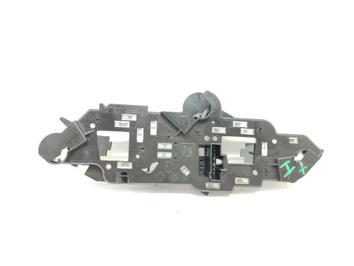 Lamp holder PEUGEOT 307 (3A/C) 1.6 16V | BP29880359L10