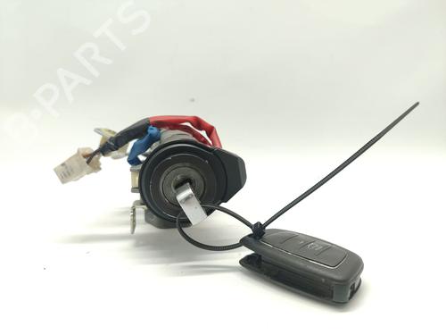 Rattlås /Tenningslås HYUNDAI i40 I (VF) 1.7 CRDI (141 hp) 31065444