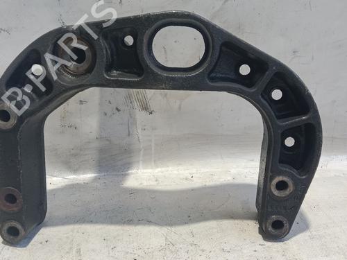 Used Engine mount MERCEDES-BENZ VITO Bus (W638) 108 CDI 2.2 (638.194) (82 hp) 25883257