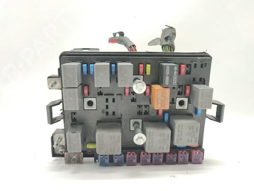 Used Fuse box Fuse box KIA CERATO I Hatchback (LD) 1.6 CRDi (115 hp) 33469550 33469550