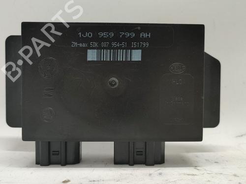 Used Electronic module Electronic module VW PASSAT B5 (3B2) 1.9 TDI (115 hp) 36042542 36042542