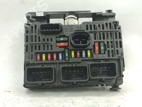 Zekeringkast PEUGEOT 407 (6D_) 2.0 HDi 135 (6DRHRH, 6DRHRE, 6DRHRG, 6DRHRJ) (136 hp) 30090296