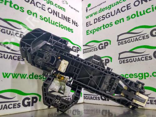 Rear left exterior door handle MERCEDES-BENZ C-CLASS (W204) C 200 CDI (204.007, 204.006) | BP7161012C130 