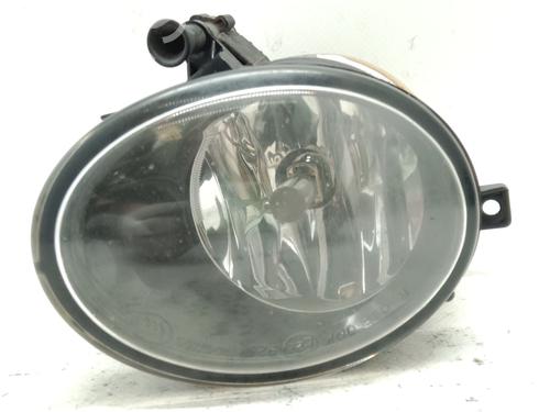 Used Right front fog light Right front fog light 37446295 37446295