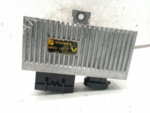 Módulo eletrónico RENAULT MEGANE I Classic (LA0/1_) 1.9 dTi (LA08, LA0N, LA0K) (98 hp) 27469086