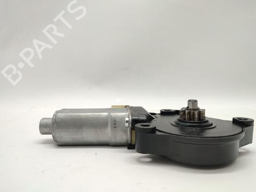 Left front window motor KIA CERATO I Hatchback (LD) 1.6 CRDi | BP33469500E21 - Image 3