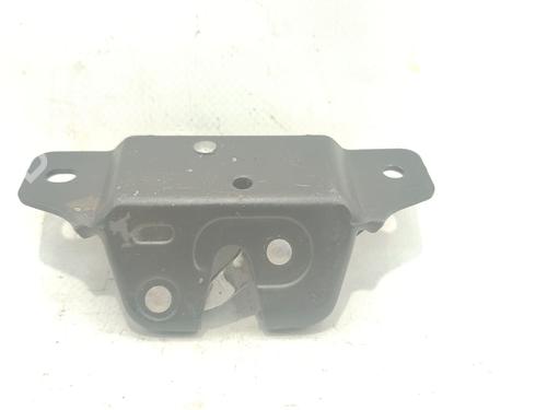 tailgate-lock-citroen-saxo-s0-s1-1996-1997-1998-1999-2000-2001-2002-2003-2004-34137591 main image