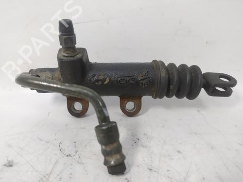Clutch slave cylinder KIA CERATO I Saloon (LD) 1.6 | BP14324878M113 