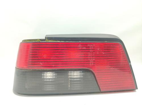 Used Left taillight PEUGEOT 405 II (4B) 2.0 (121 hp) 31015841