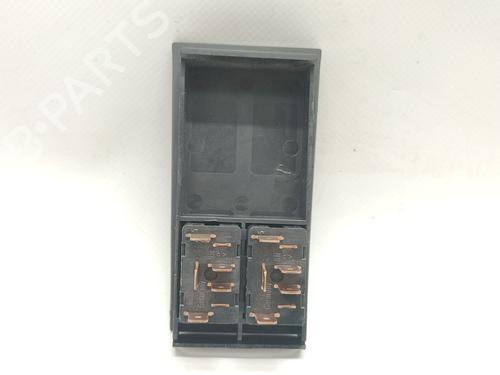 Left front window switch AUDI 80 B4 Saloon (8C2) 1.9 TDI | BP33856016I27 - Image 2