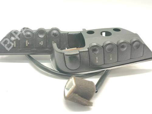 Used Steering wheel controls Steering wheel controls 39568927 39568927