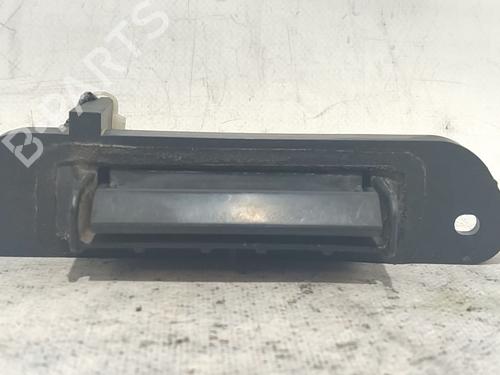 tailgate-handle-mitsubishi-outlander-ii-cw_w-2005-2006-2007-2008-2009-2010-2011-2012-34693741 main image