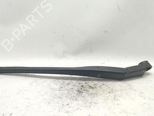 front-windshield-wiper-arm-honda-civic-viii-hatchback-fn-fk-2005-2006-2007-2008-2009-2010-2011-2012-37593525 main image