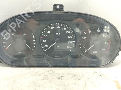 Used Instrument cluster Instrument cluster 37405806 37405806