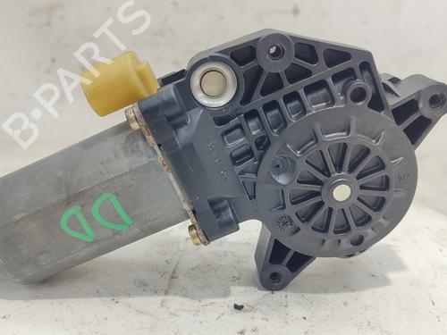 Used Right front window motor RENAULT MEGANE I Classic (LA0/1_) [1996-2008]  19317044