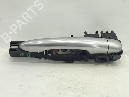 front-right-exterior-door-handle-renault-megane-ii-bm01_-cm01_-2001-2002-2003-2004-2005-2006-2007-2008-2009-2010-2011-2012-31130673 main image