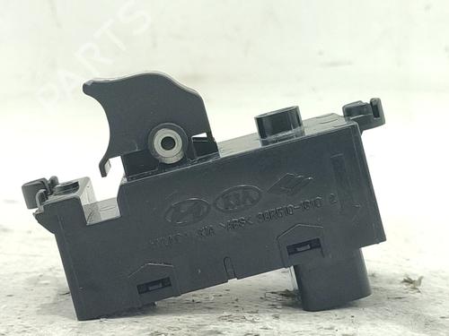 Right front window switch HYUNDAI i40 I CW (VF) 1.7 CRDi | BP38287229I26 - Image 2