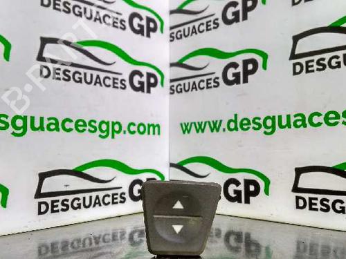 Used Left front window switch FIAT PANDA (169_) 1.2 (169.AXB11, 169.AXB1A) (60 hp) 7140557