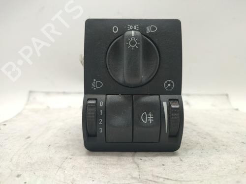 Used Headlight switch Headlight switch OPEL ASTRA G Hatchback (T98) 1.7 DTI 16V (F08, F48) (75 hp) 33816344 33816344