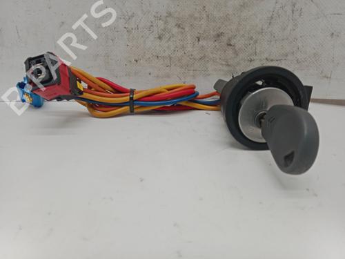 Used Ignition barrel CITROËN XSARA (N1) 1.6 i (88 hp) 24916501