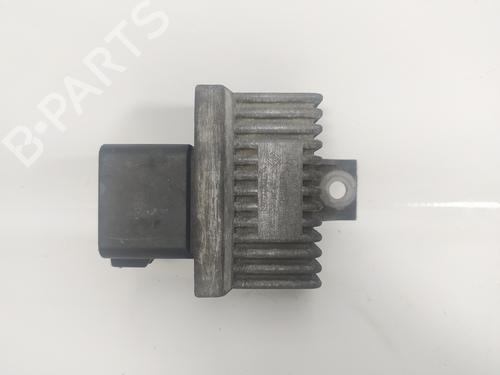 Used Electronic module RENAULT MEGANE II (BM0/1_, CM0/1_) 1.9 dCi (BM0G, CM0G) (120 hp) 9138382