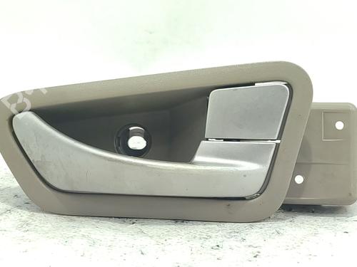 Used Front right interior door handle Front right interior door handle 38703654 38703654