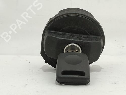 Used Fuel flap SEAT IBIZA III (6L1) 1.4 16V (75 hp) 28610565