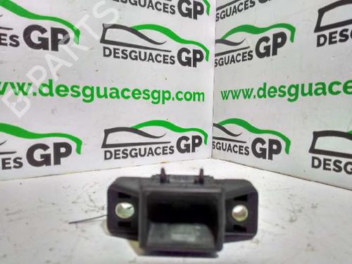Used Tailgate handle RENAULT MEGANE I Classic (LA0/1_) 1.9 dCi (LA05, LA1F) (102 hp) 7147208