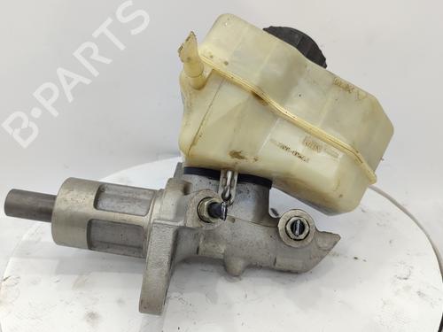 Used Brake master cylinder BMW 1 (E87) 118 d (143 hp) 18724656