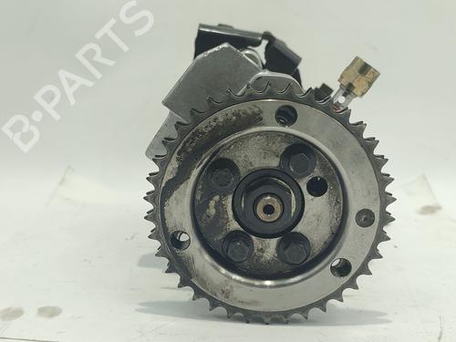 Used Injection pump FORD MONDEO III Turnier (BWY) 2.0 TDCi (130 hp) 31117632