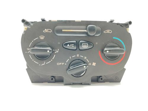 Used Climate control PEUGEOT 206 Hatchback (2A/C) 1.4 HDi eco 70 (68 hp) 31031648
