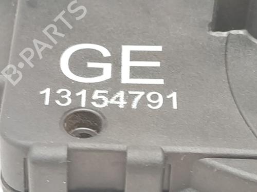 Front left lock OPEL MERIVA A MPV (X03) 1.6 16V (E75) | BP30161962C98
