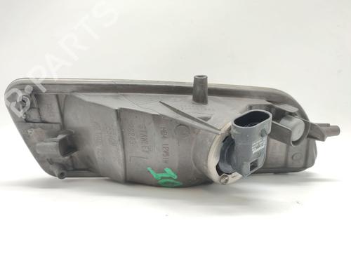 Left front fog light MAZDA 3 (BK) 1.6 DI Turbo | BP33856113C30 - Image 2