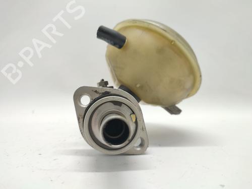 Used Brake master cylinder Brake master cylinder AUDI 80 B4 Saloon (8C2) 1.9 TDI (90 hp) 33856028 33856028