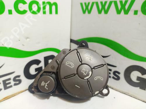 Used Steering wheel controls MERCEDES-BENZ E-CLASS Coupe (C207) E 350 CDI (207.322) (231 hp) 7129904