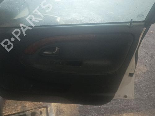 Sicherungskasten VOLVO S40 I (644) | BP30833131E1