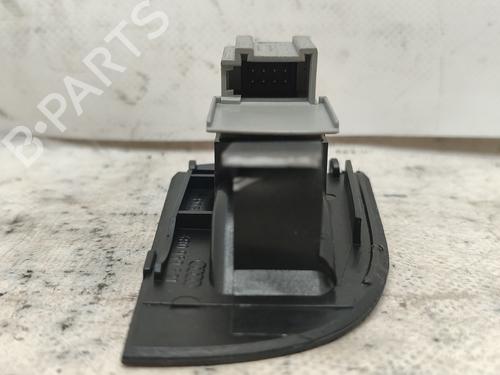 Fensterheberschalter links hinten AUDI A6 C5 (4B2) 2.5 TDI | BP22348859I29 