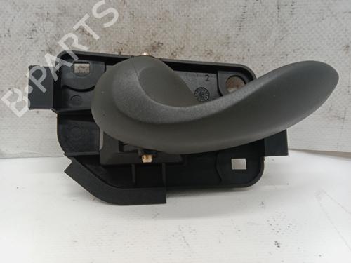 Used Front left interior door handle FIAT PUNTO (188_) 1.2 60 (188.030, .050, .130, .150, .230, .250) (60 hp) 24811445