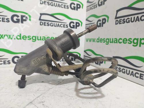 Used Brake master cylinder BMW 5 (E39) 530 d (184 hp) 8750695