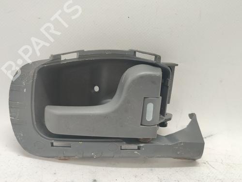 Højre fortil invendig håndtag Højre fortil invendig håndtag MERCEDES-BENZ VITO Van (W638) 110 CDI 2.2 (638.094) (102 hp) 36453471 36453471